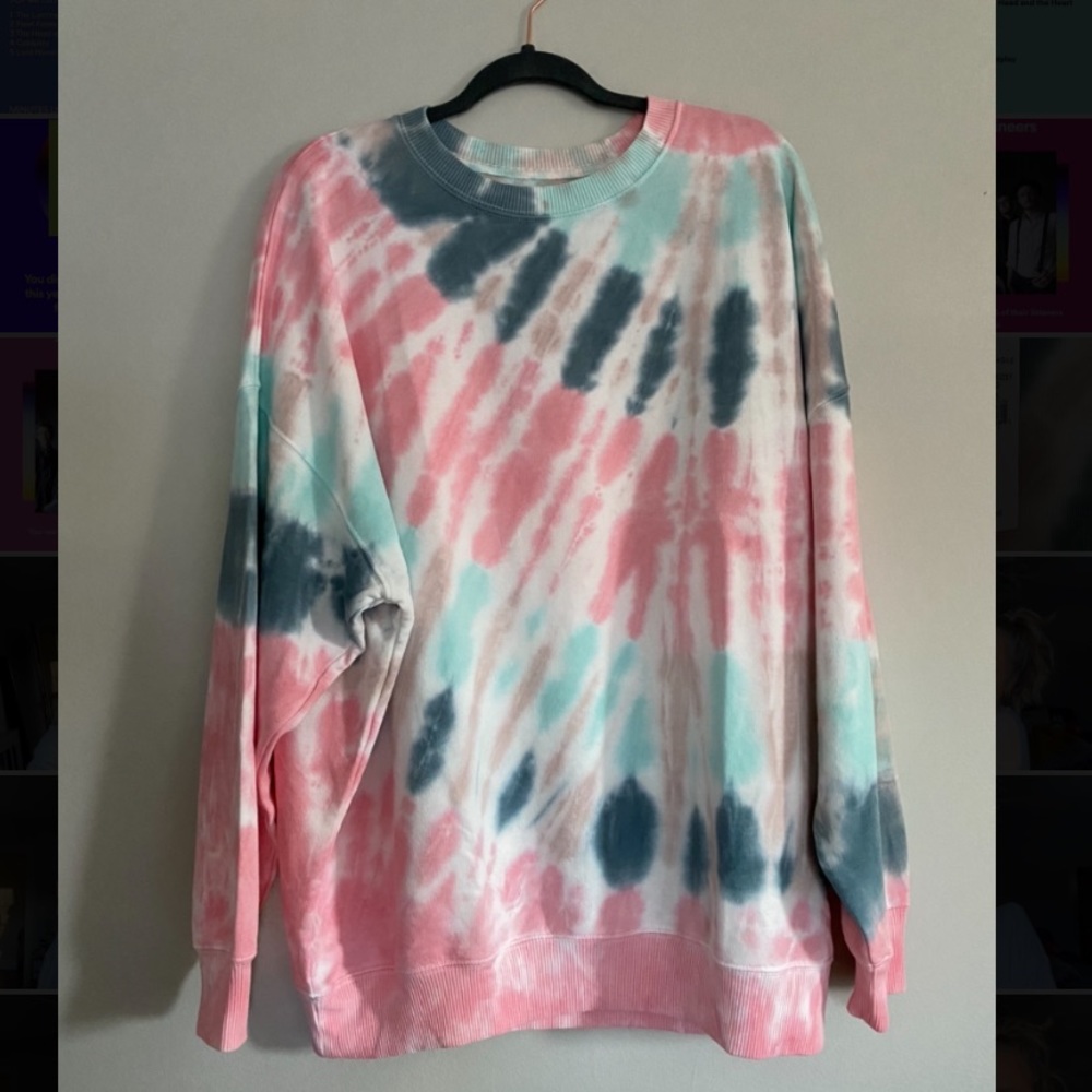 brand new american eagle crew neck